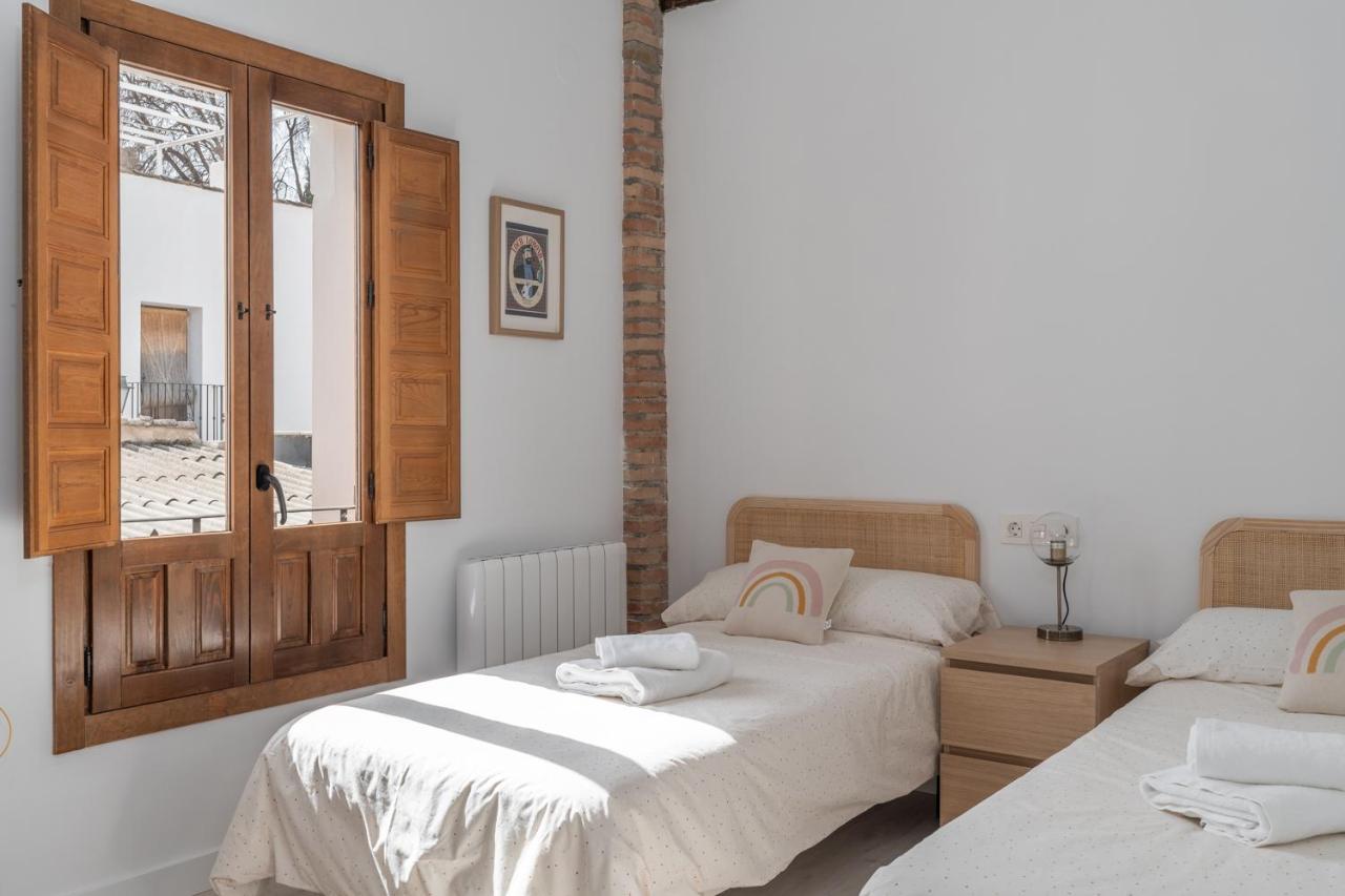 Tuguest Mirador Apartments Гранада Екстериор снимка